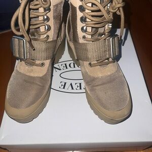 Steve Madden Tan Lace-Up Boots